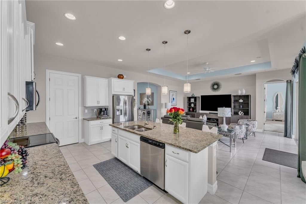 3596 Avenida Del Vera, North Fort Myers, FL 33917 Photo