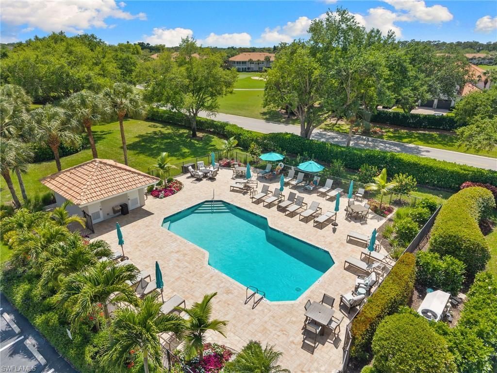 2335 Carrington Ct, Unit 104, Naples, FL 34109 Photo