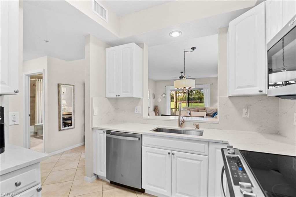 2335 Carrington Ct, Unit 104, Naples, FL 34109 Photo