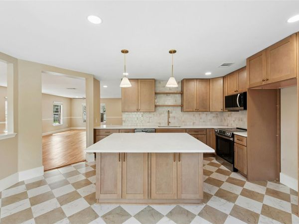 2017 Carriage Club DR, Cedar Park, TX 78613