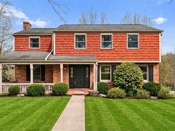 115 Oakdale Drive , Zelienople, PA 16063