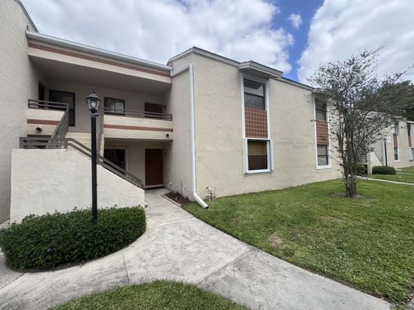 9819 NW 3rd Court, Unit 3, Plantation, FL 33324