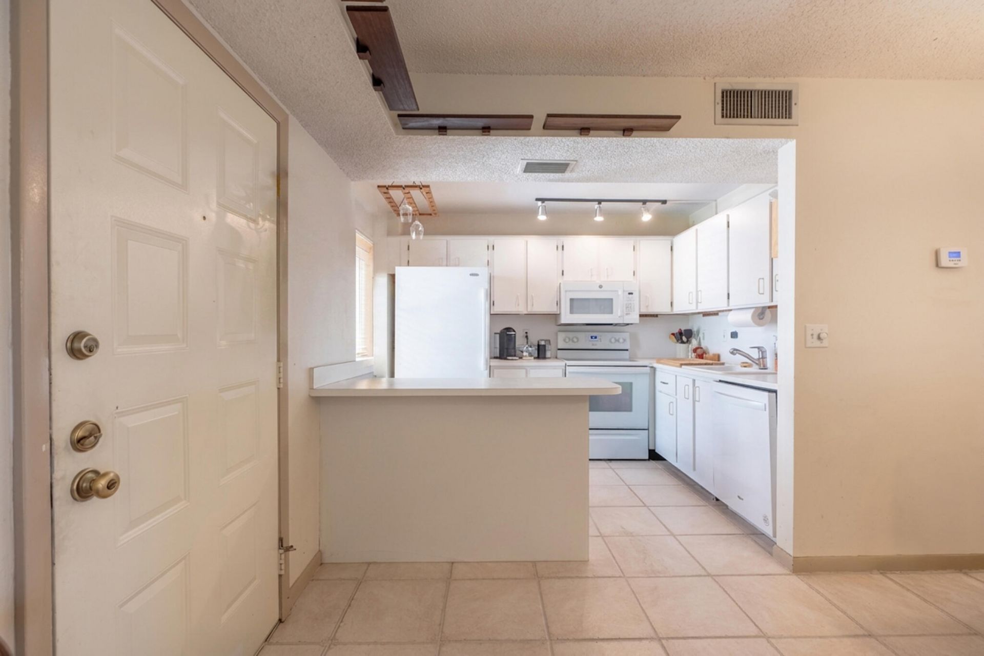 9819 NW 3rd Court, Unit 3, Plantation, FL 33324 Photo
