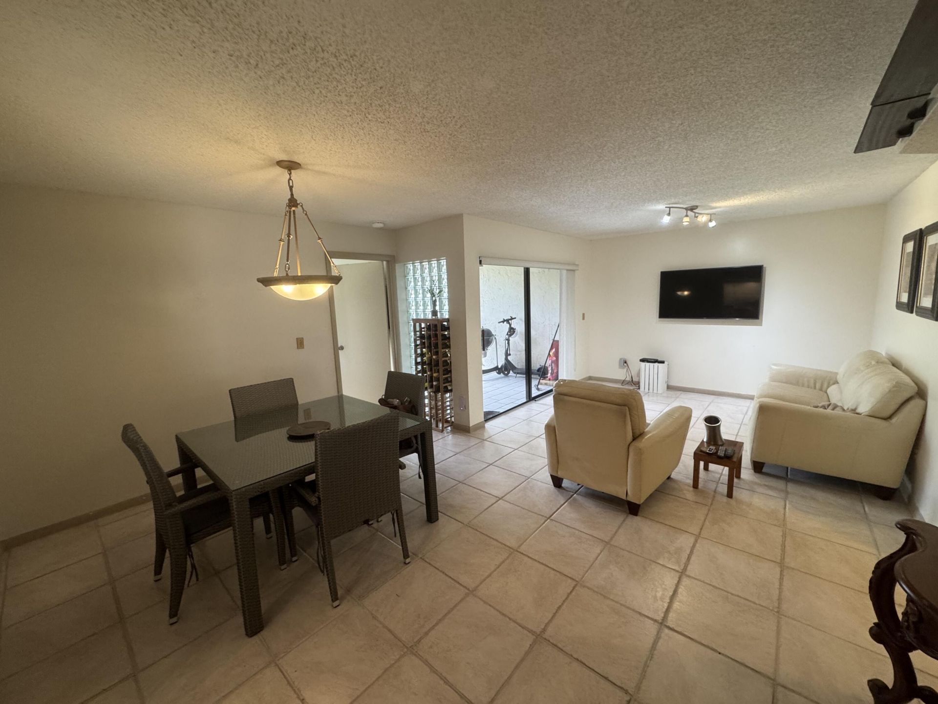 9819 NW 3rd Court, Unit 3, Plantation, FL 33324 Photo