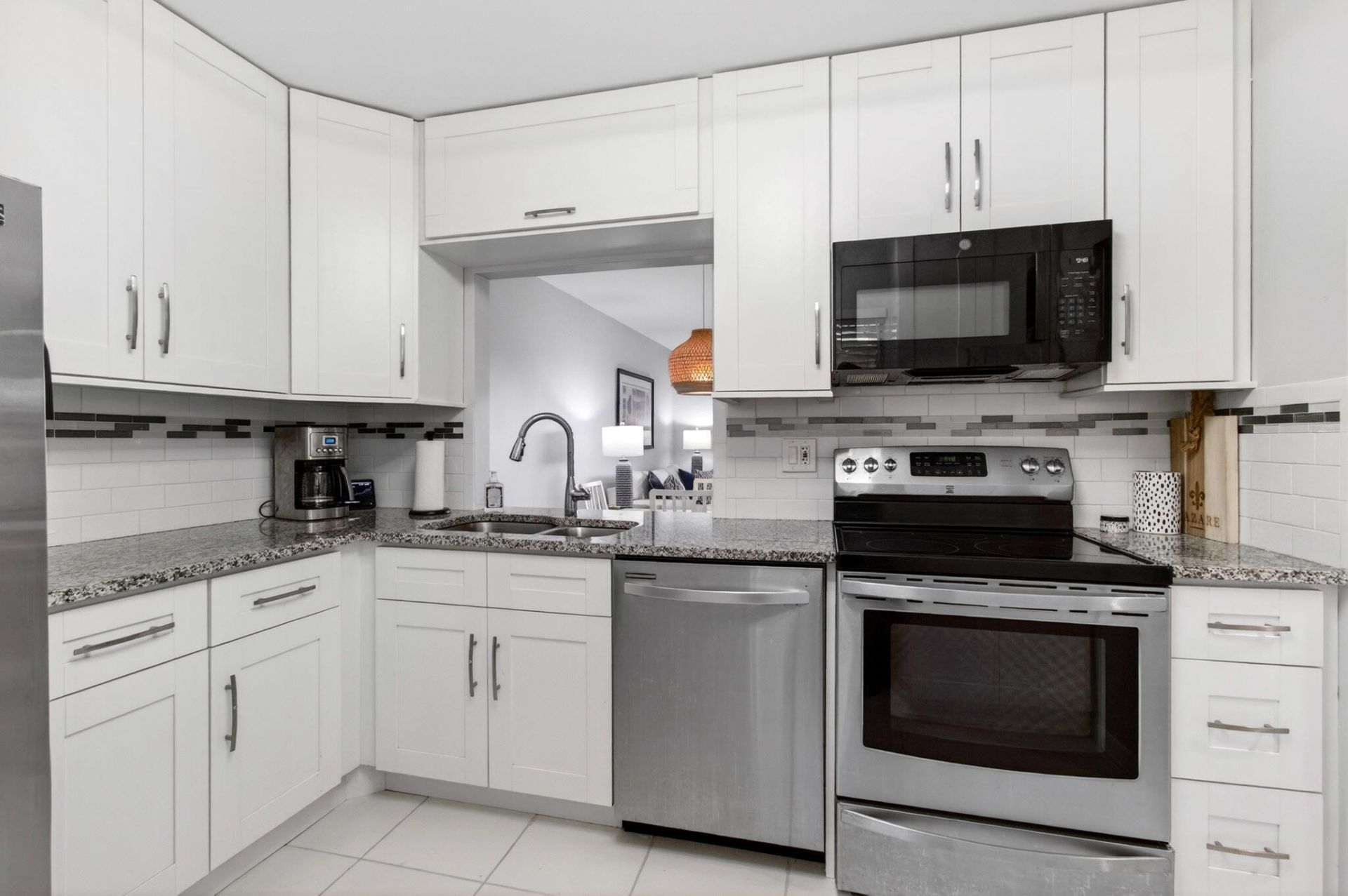 5280 Las Verdes Circle, Unit 112, Delray Beach, FL 33484 Photo