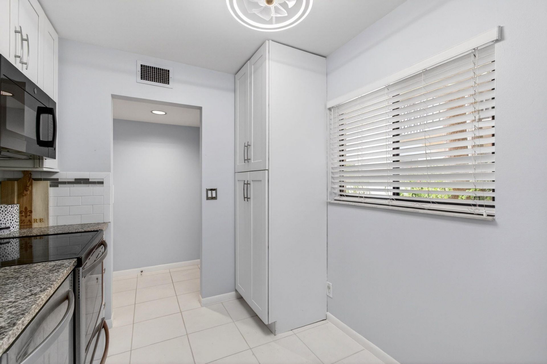 5280 Las Verdes Circle, Unit 112, Delray Beach, FL 33484 Photo