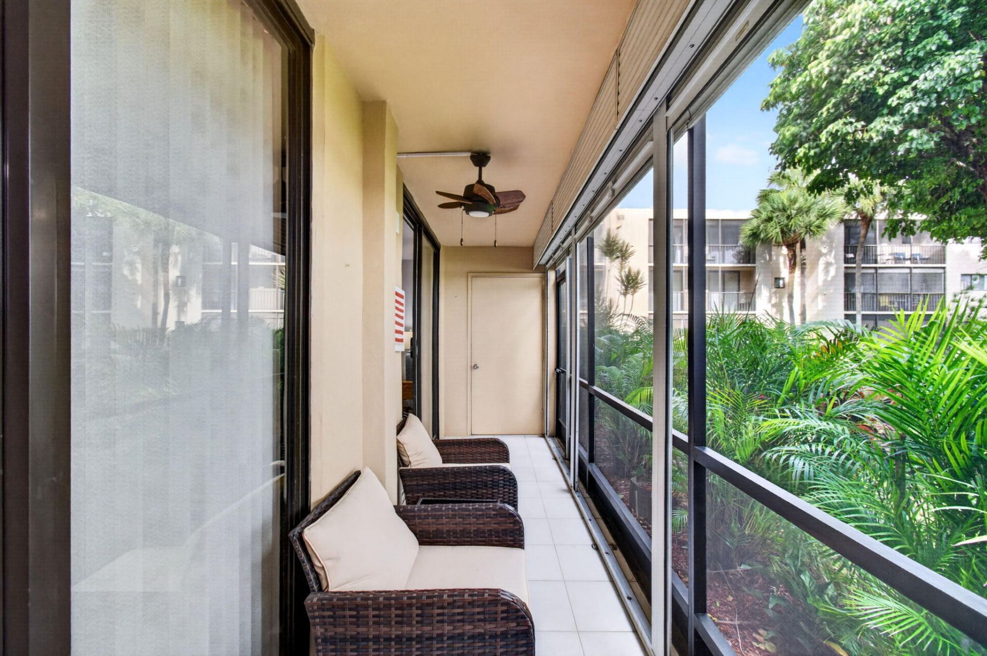 5280 Las Verdes Circle, Unit 112, Delray Beach, FL 33484 Photo