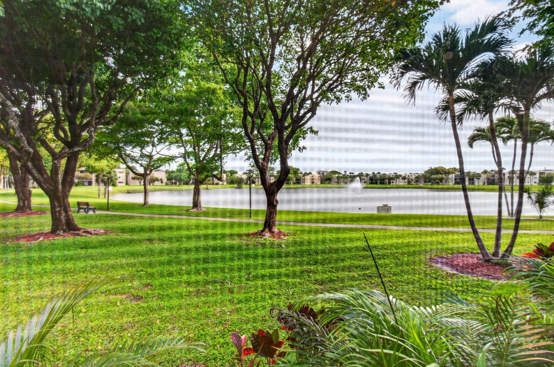 5280 Las Verdes Circle, Unit 112, Delray Beach, FL 33484 Photo