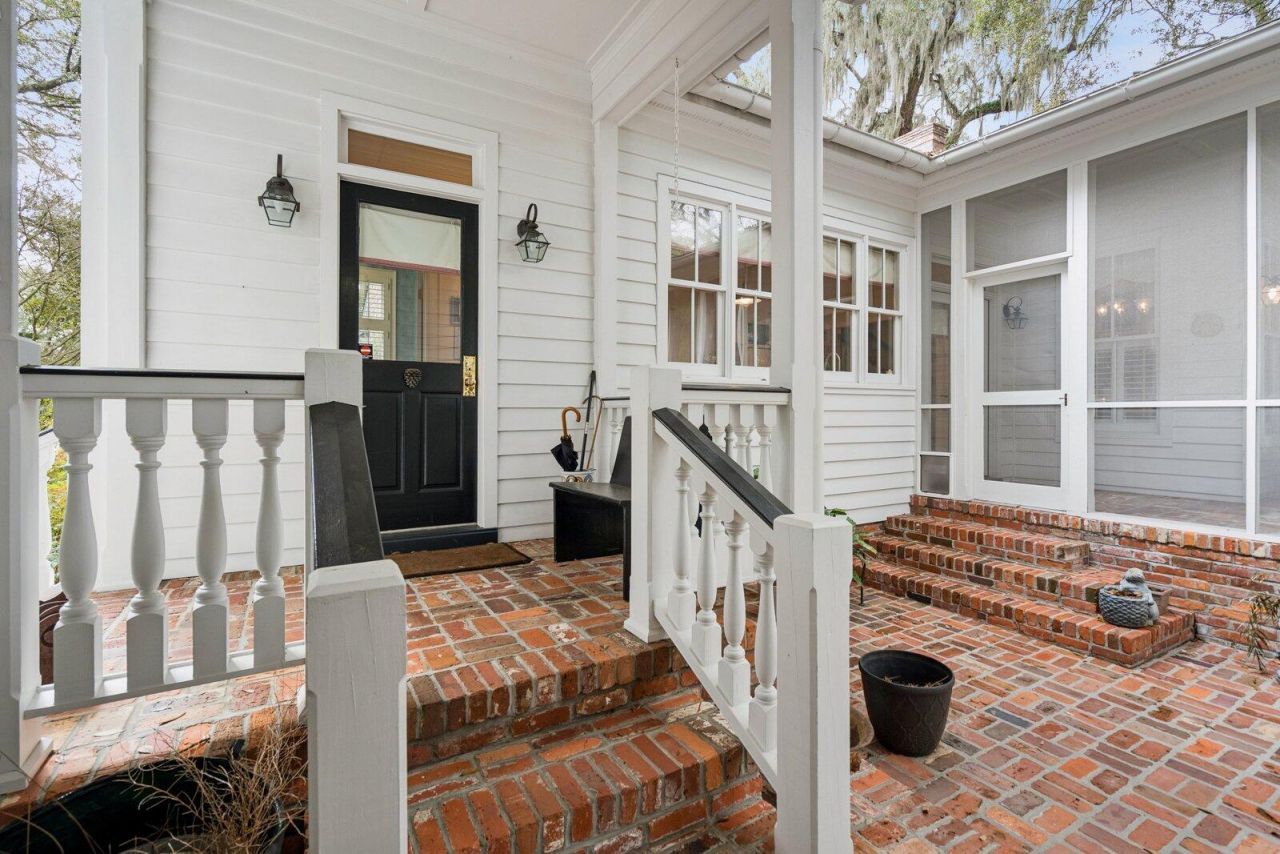 500 Central Avenue Photo 76