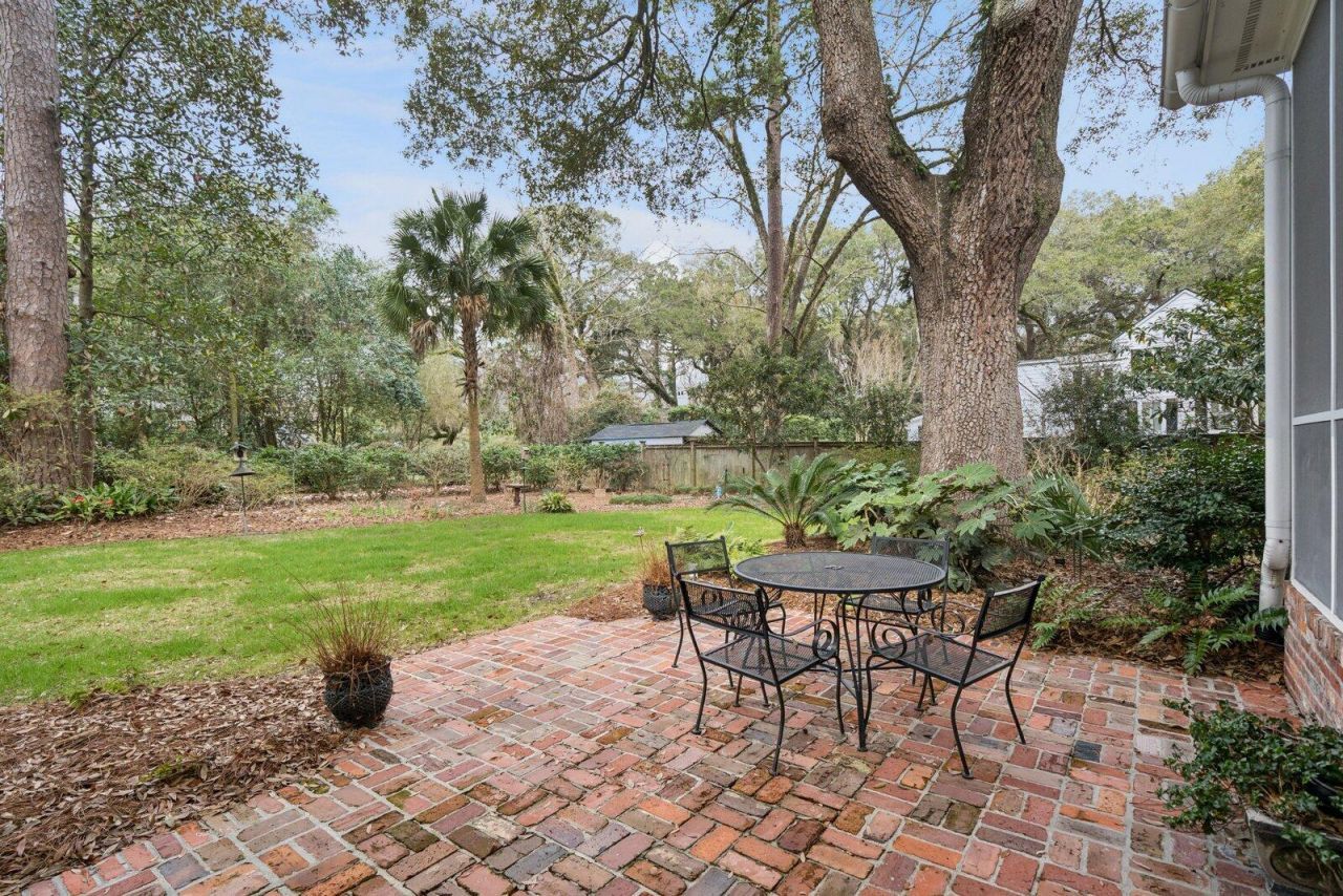 500 Central Avenue Photo 84