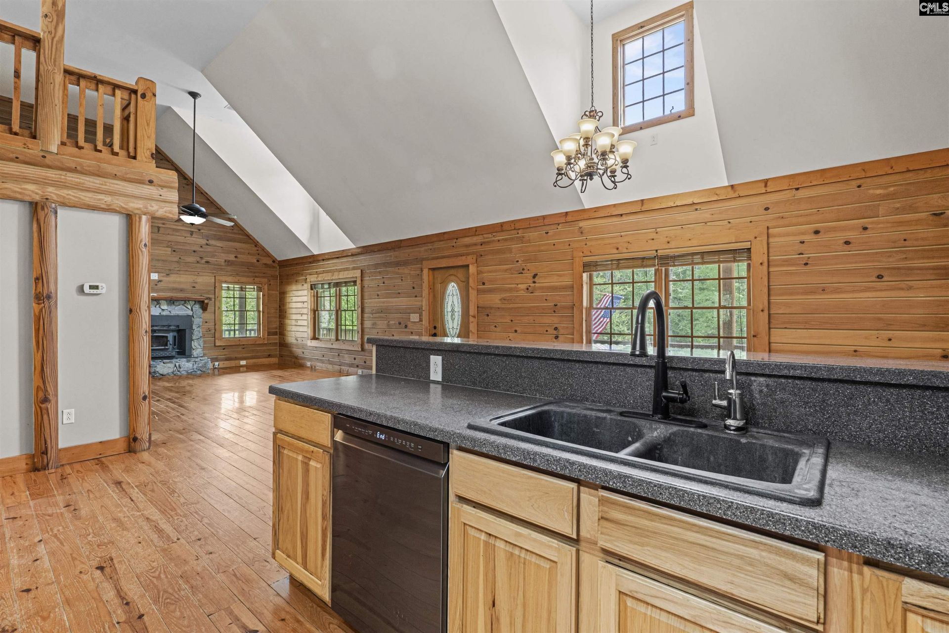 2719 Wildflower Road  Photo 11