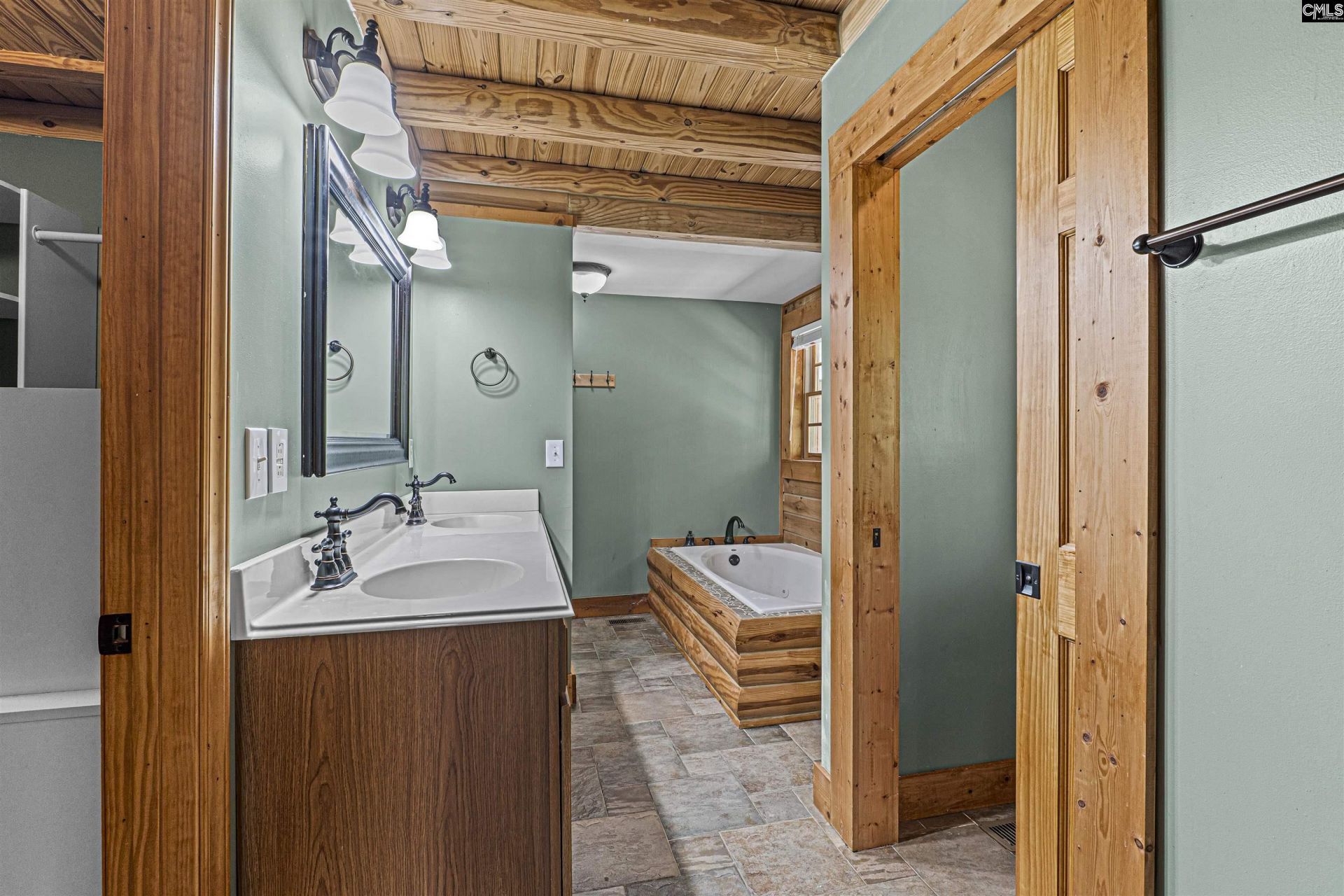 2719 Wildflower Road  Photo 14