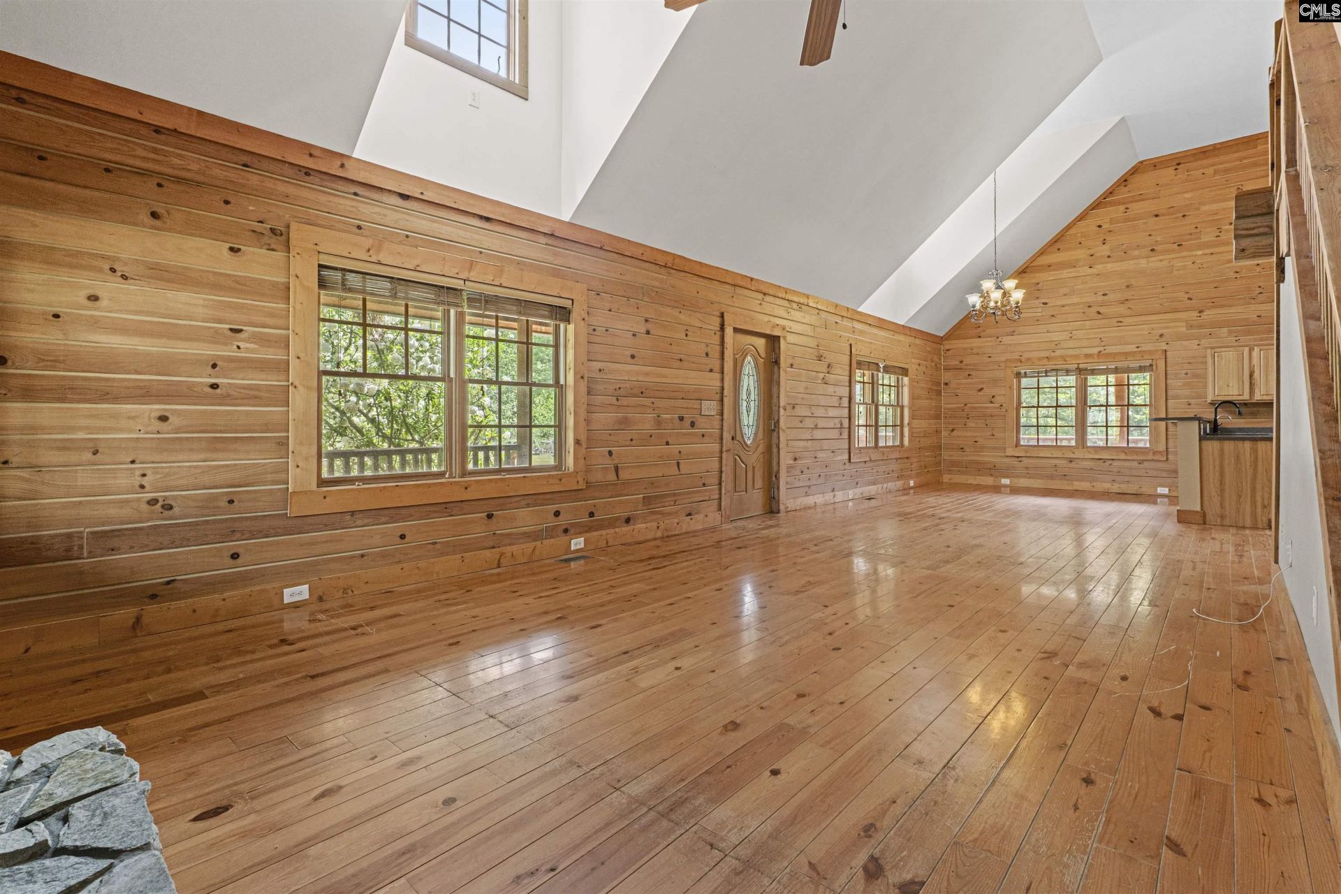 2719 Wildflower Road  Photo 6