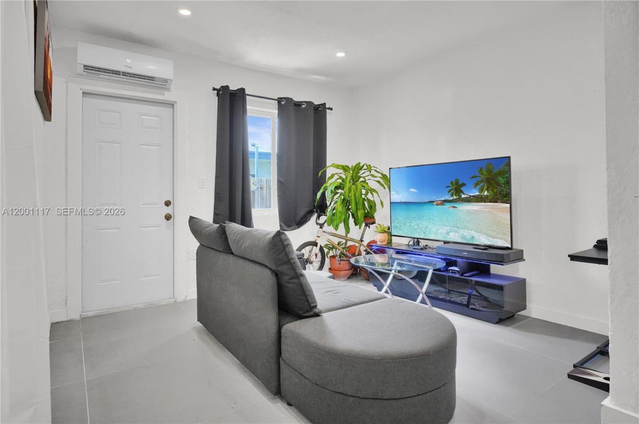 11775 SW 223rd St, Miami, FL 33170 Photo