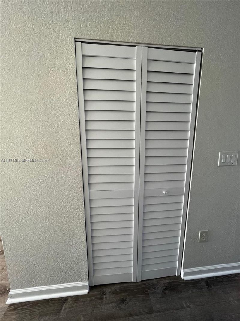 9123 SW 227th St, Unit 4, Cutler Bay, FL 33190 Photo