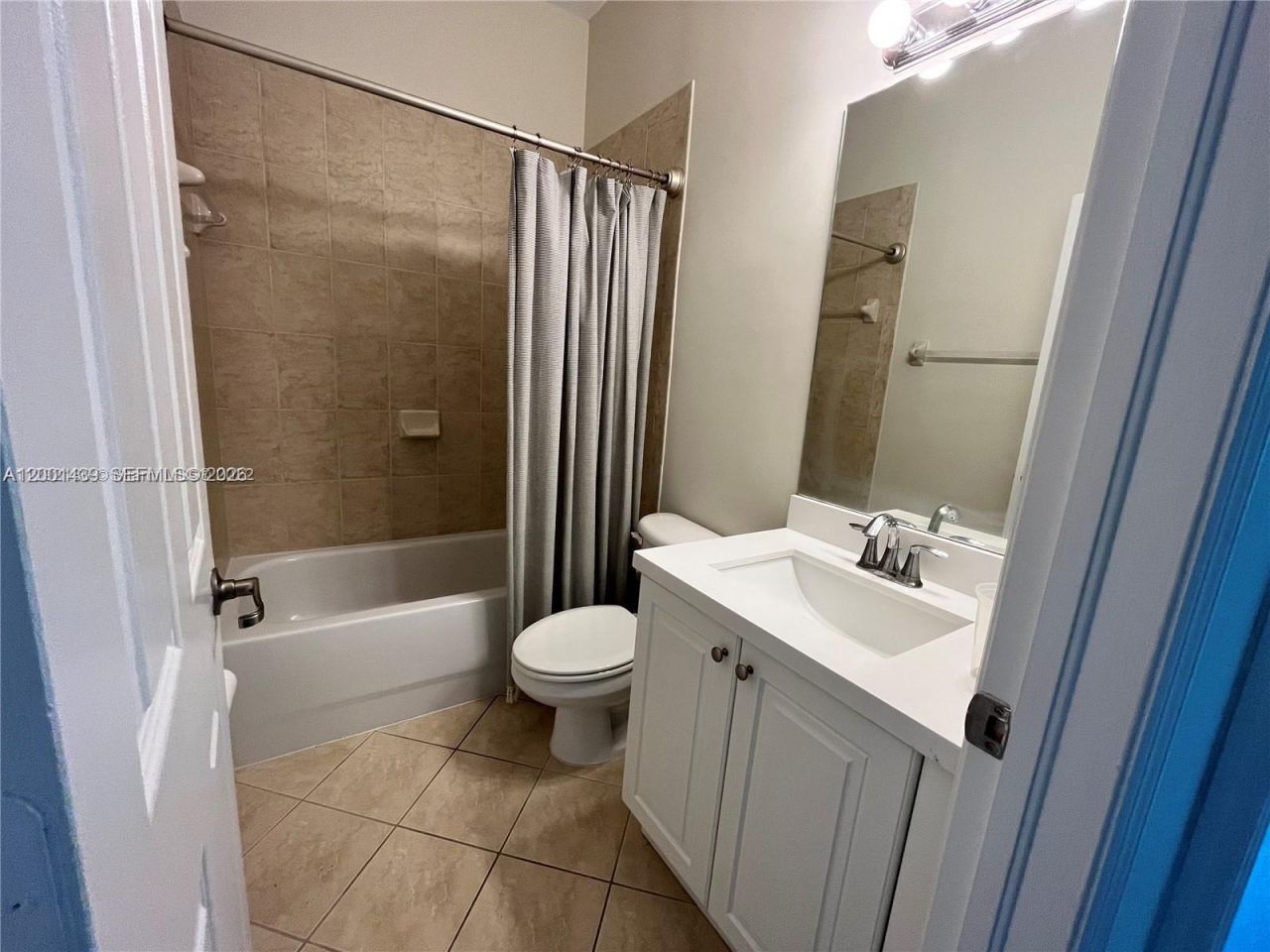 9123 SW 227th St, Unit 4, Cutler Bay, FL 33190 Photo