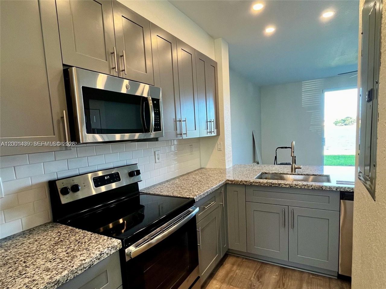 9123 SW 227th St, Unit 4, Cutler Bay, FL 33190 Photo