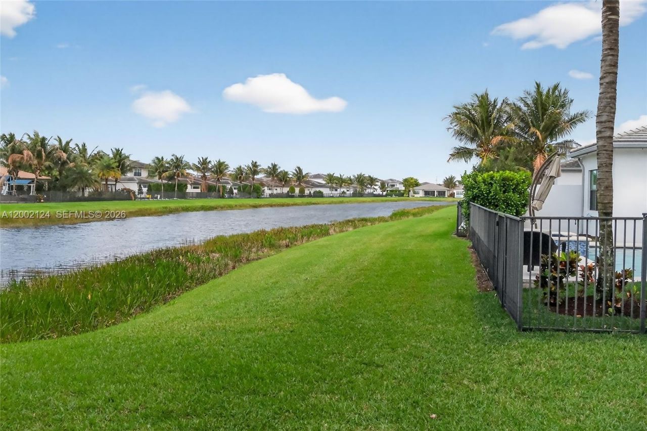 8871 New River Falls Rd, Boca Raton, FL 33496 Photo