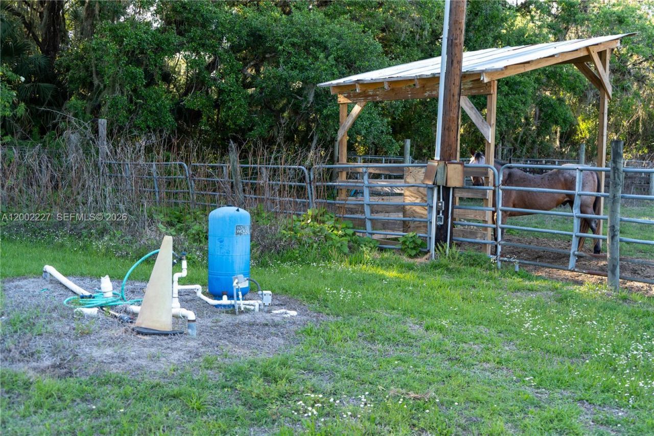 1095 N State Road 29 , La Belle, FL 33935 Photo