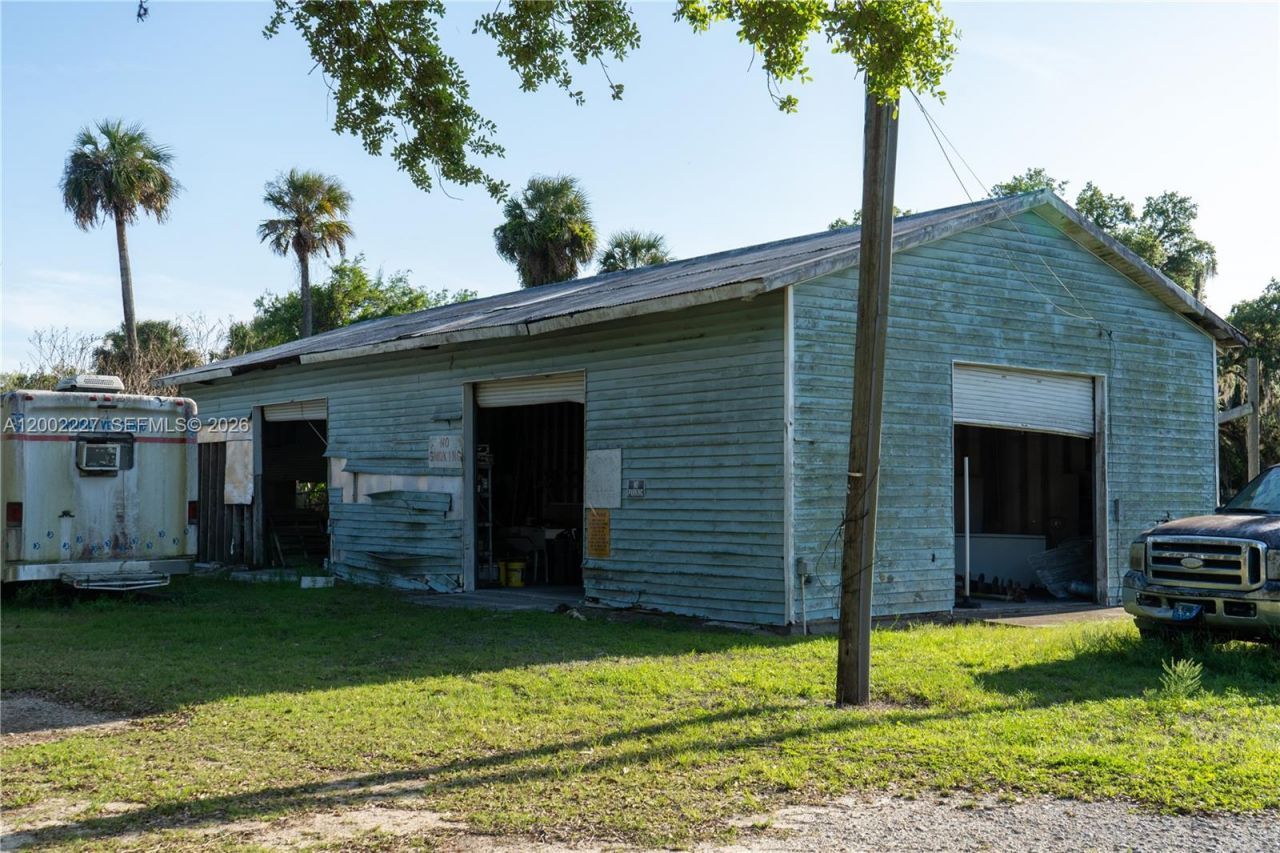 1095 N State Road 29 , La Belle, FL 33935 Photo