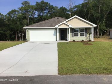 511 Hewett Landing Drive SW, Supply, NC 28462