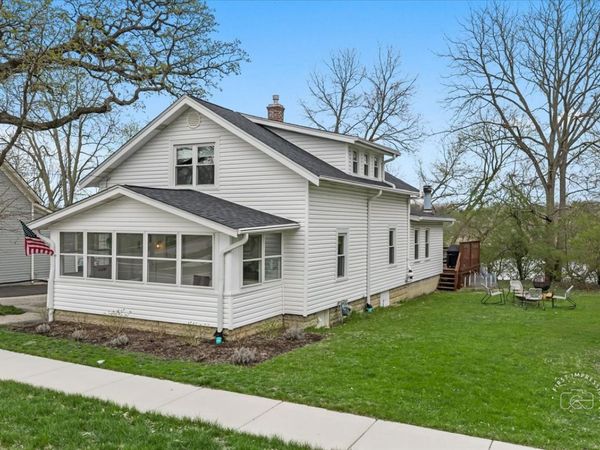 304 S Water Street , Batavia, IL 60510