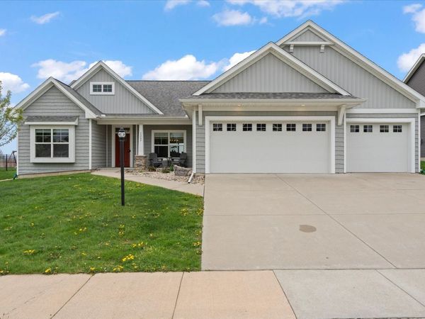 1207 Morningside Lane, Mahomet, IL 61853