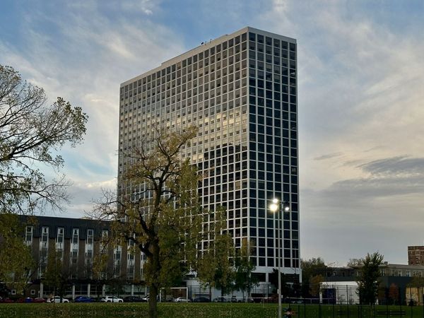 Unit 2505, Chicago, IL 60613