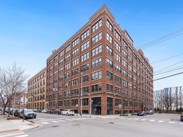913 W Van Buren Street , Unit 3C, Chicago, IL 60607