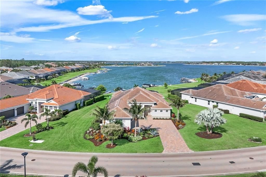 18437 Wildblue Blvd, Fort Myers, FL 33913 Photo