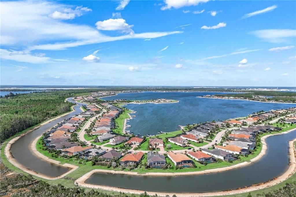 18437 Wildblue Blvd, Fort Myers, FL 33913 Photo