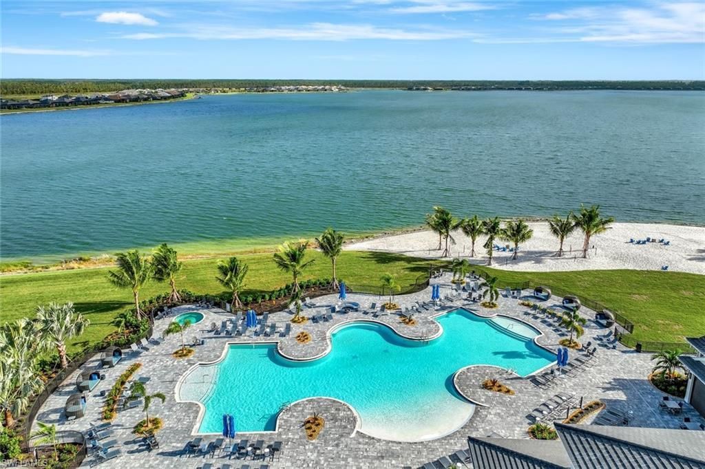 18437 Wildblue Blvd, Fort Myers, FL 33913 Photo