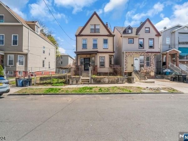 91 Oraton Street, NEWARK, NJ 07104