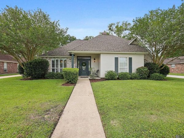 12522 Stutgart Ave, Baton Rouge, LA 70817
