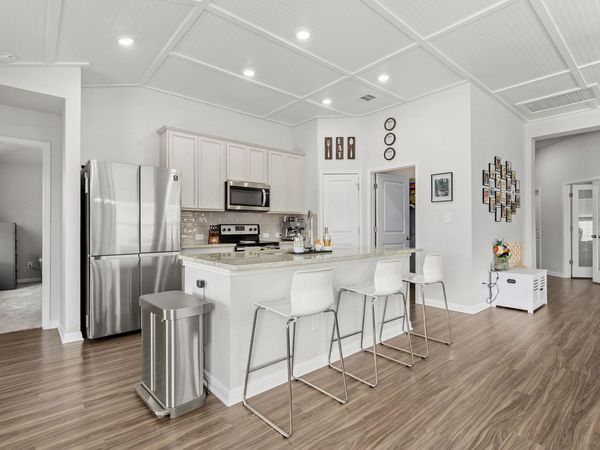 105 Balsam ST, Hutto, TX 78634