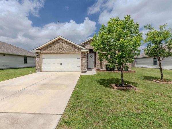 105 Balsam ST, Hutto, TX 78634