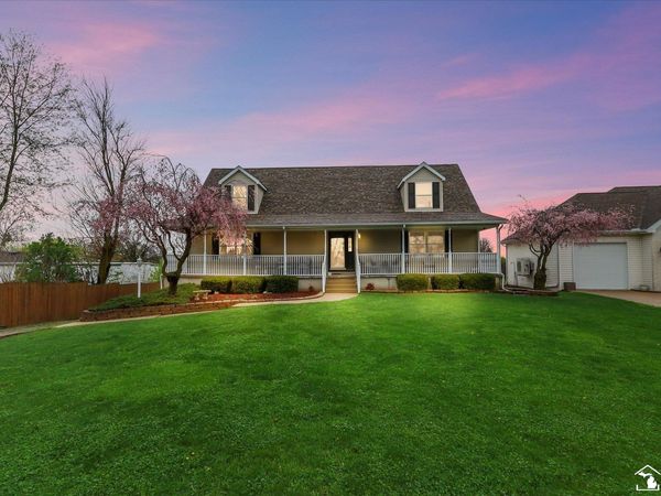 4890 Evergreen Drive, Monroe, MI 48161