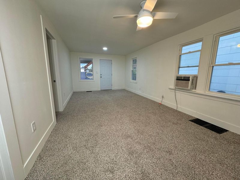 721 Campbell Avenue, Columbus, OH 43222 Photo 3