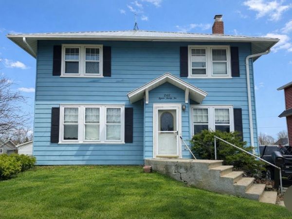 1522 ELIZABETH AVENUE, Marinette, WI 54143