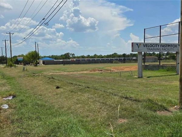 8064 State Highway 317 , Temple, TX 76502