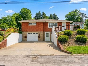367 W Pennsylvania Avenue, Westover, WV 26501