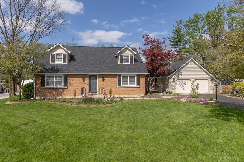 6889 Jonetta Street, Huber Heights, OH 45424 Main Photo