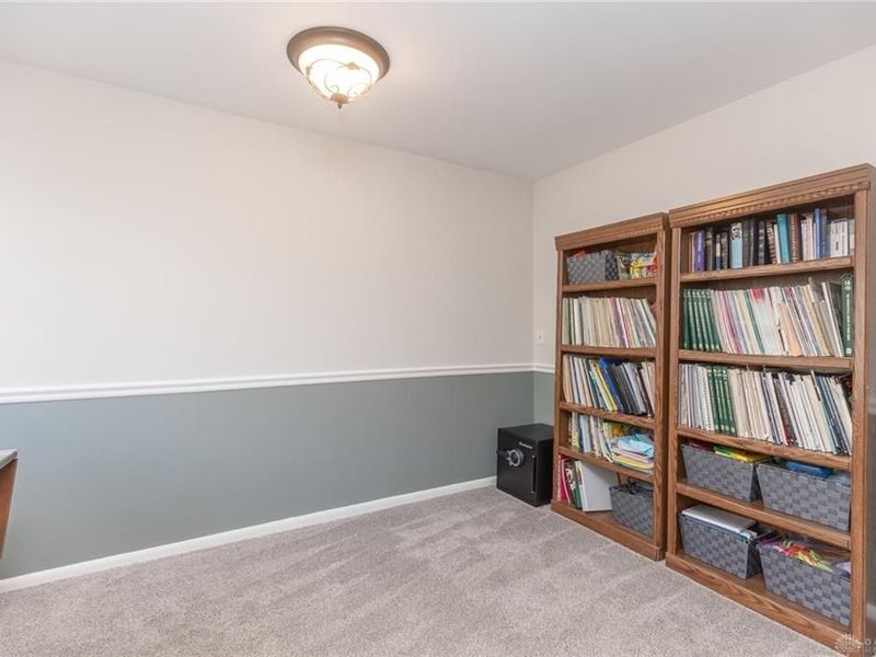 6889 Jonetta Street, Huber Heights, OH 45424 Photo 13