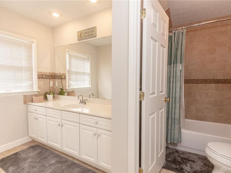 6889 Jonetta Street, Huber Heights, OH 45424 Photo 42