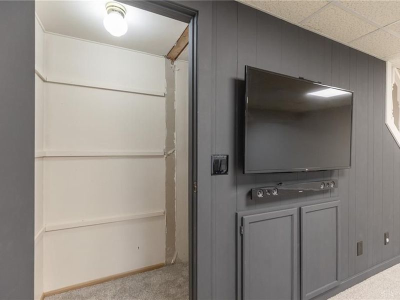 6889 Jonetta Street, Huber Heights, OH 45424 Photo 48