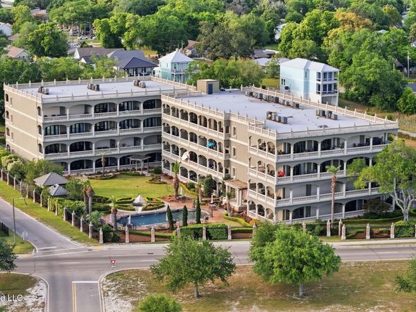 4640 W Beach Boulevard, Gulfport, MS 39501
