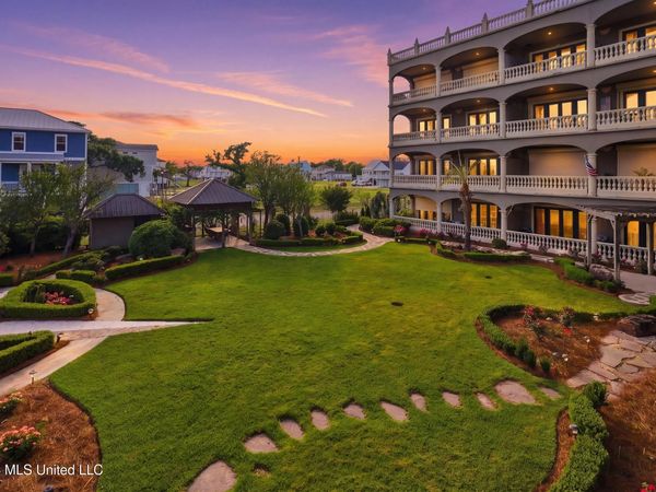 4640 W Beach Boulevard, Gulfport, MS 39501