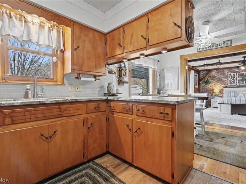 402 Broadview Road, Tallmadge, OH 44278 Photo 12