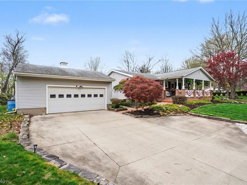 402 Broadview Road, Tallmadge, OH 44278 Photo 3