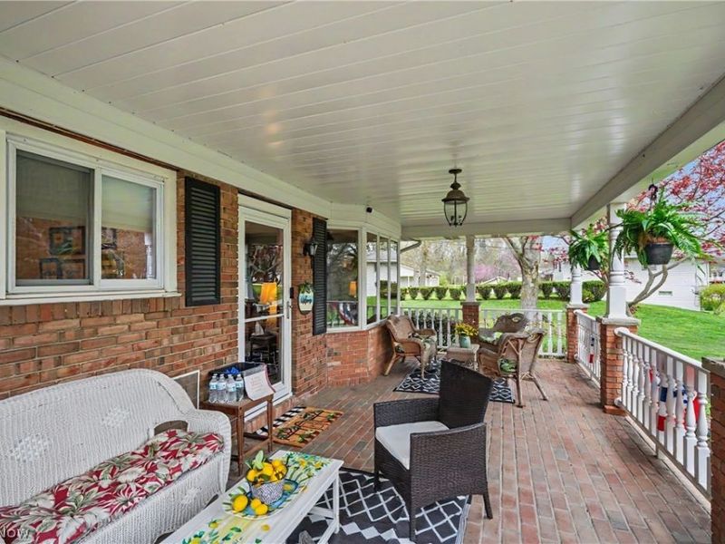 402 Broadview Road, Tallmadge, OH 44278 Photo 4